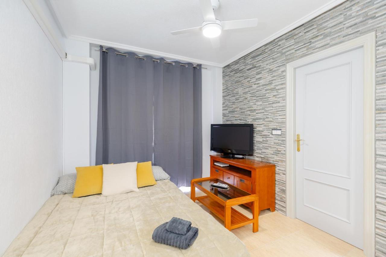 Appartamento Petite Charming By Fidalsa Torrevieja Esterno foto